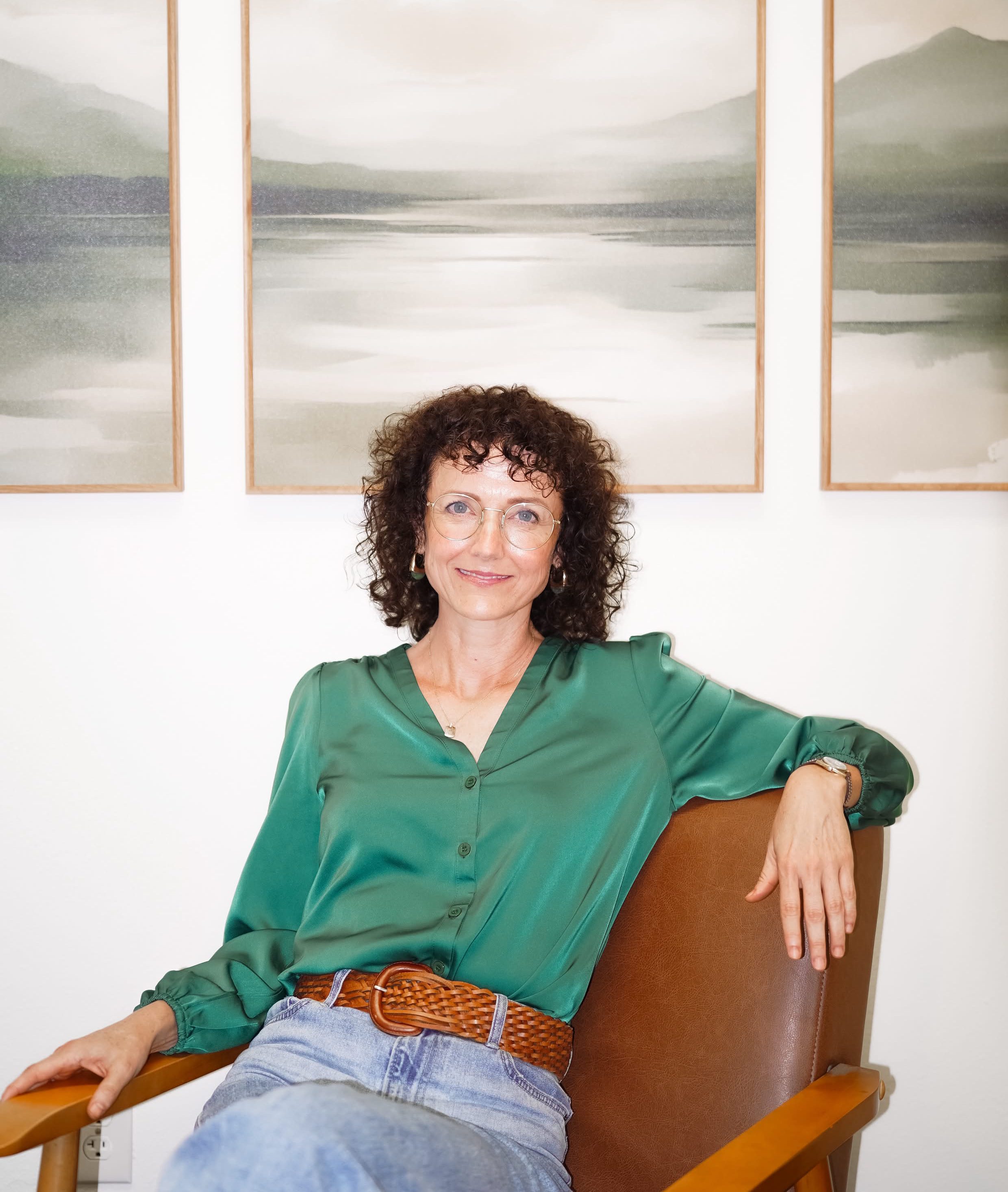 Jennifer, founder of Shine Somatic Therapy